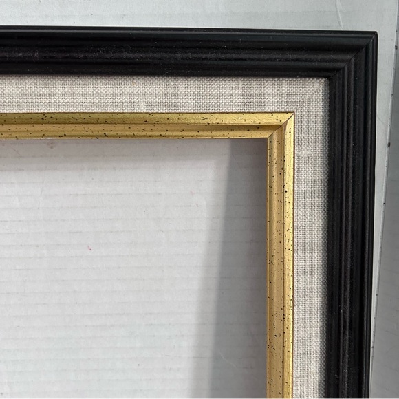 Black & Gold wood frame - Picture 6 of 6